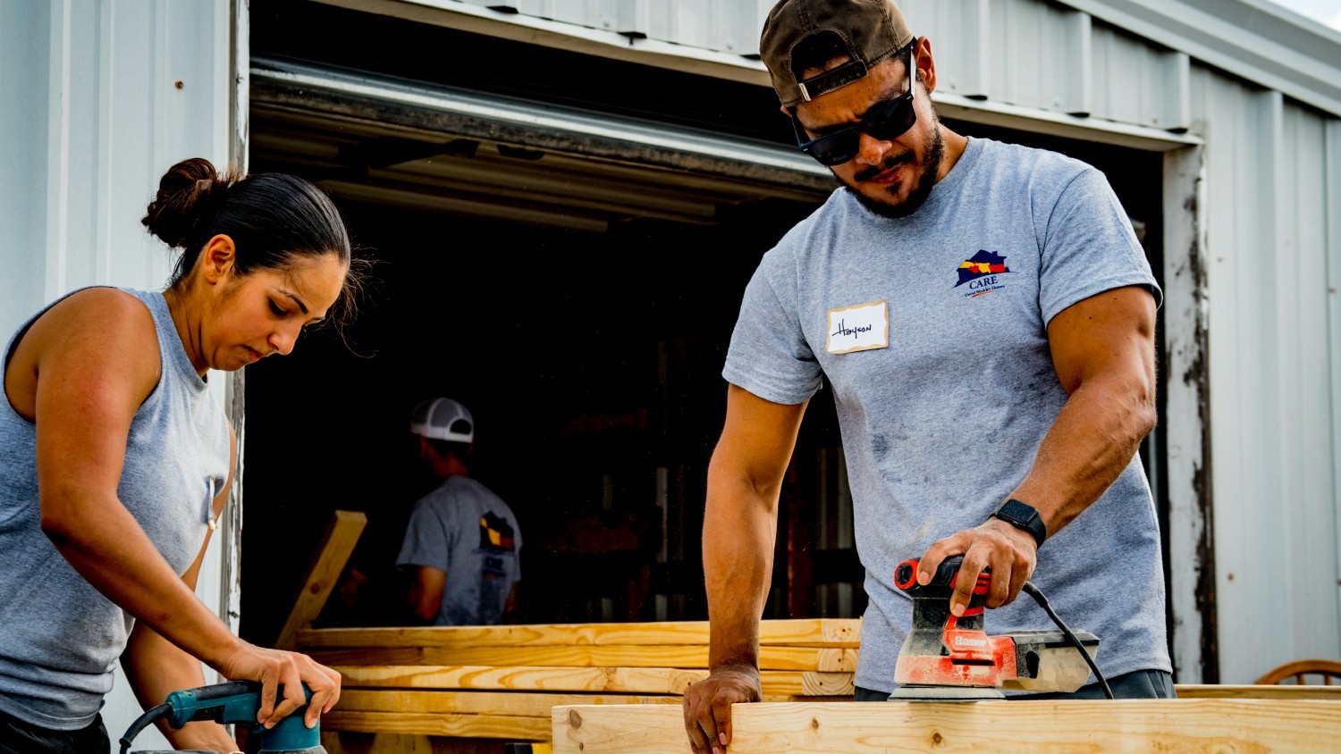 Houston division Team Members build bunk beds for children with Sleep in Heavenly Peace