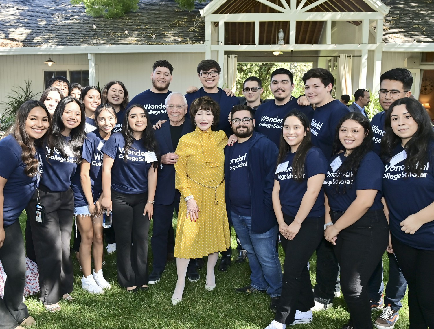 The Wonderful Company co-founders, Lynda and Stewart Resnick, with Wonderful Scholars at UC Davis in California.