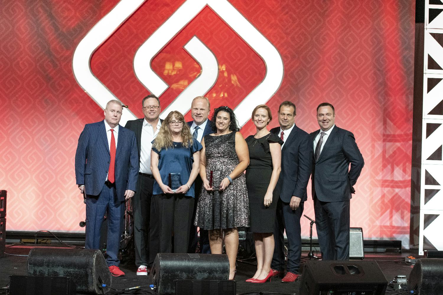 PRMI Executive Leadership Team recognizes two top employees for outstanding service at its 2019 National Conference.