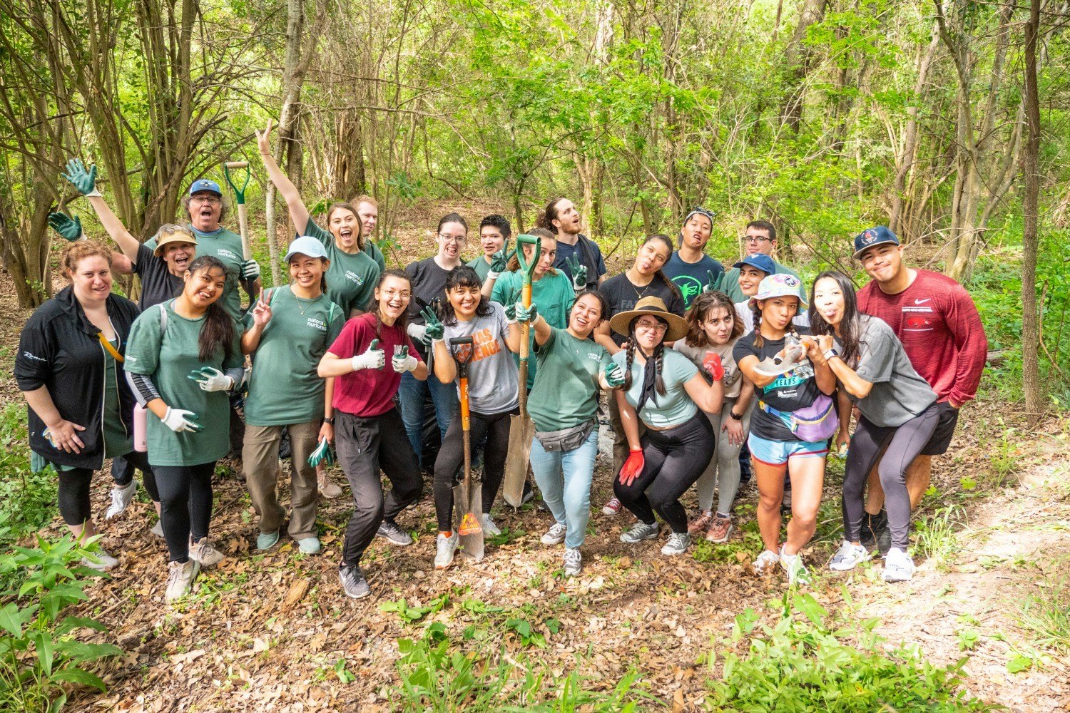 Team Natera volunteered during Earth Month in Austin, Texas for a park clean-up day! 