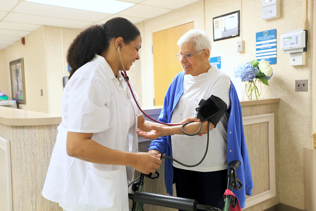 Our facilities provide a comfortable living environment and comprehensive health care services.