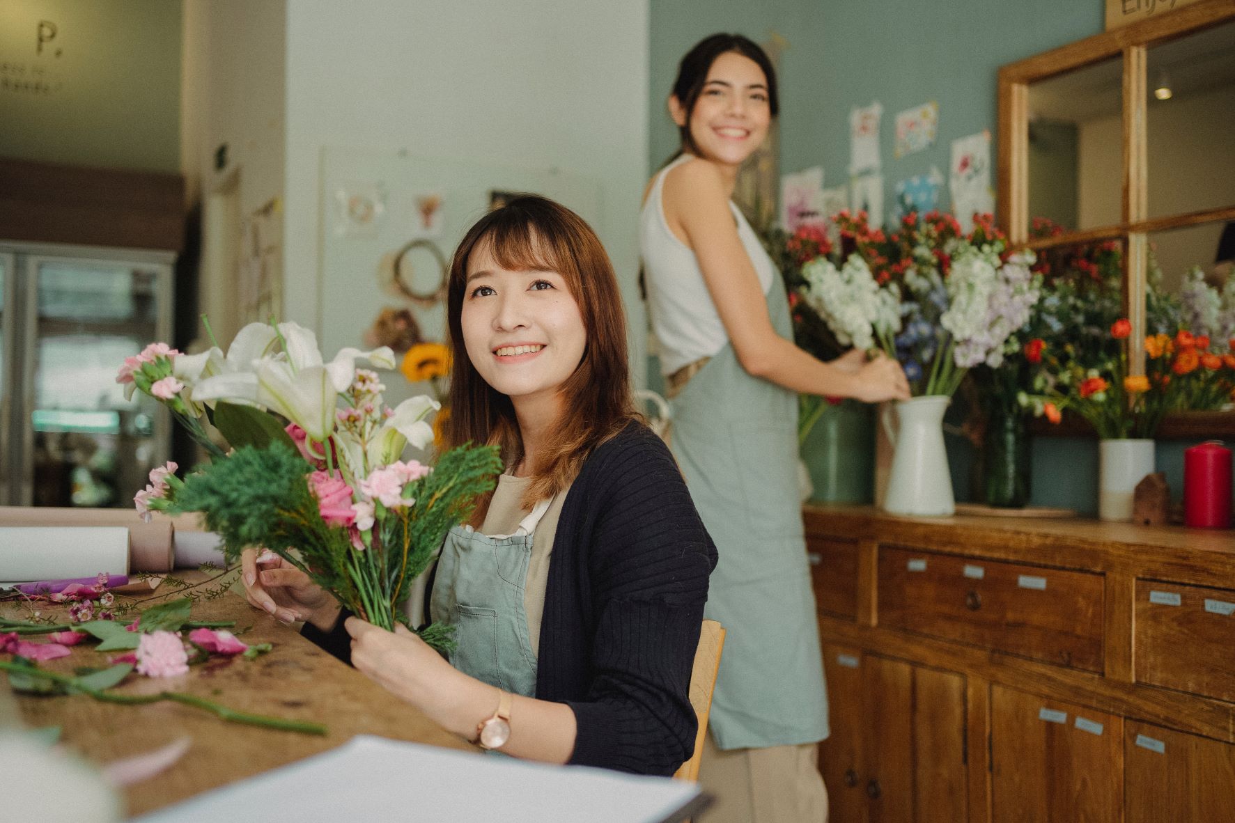  4 Ways to Engage and Motivate Seasonal Workers