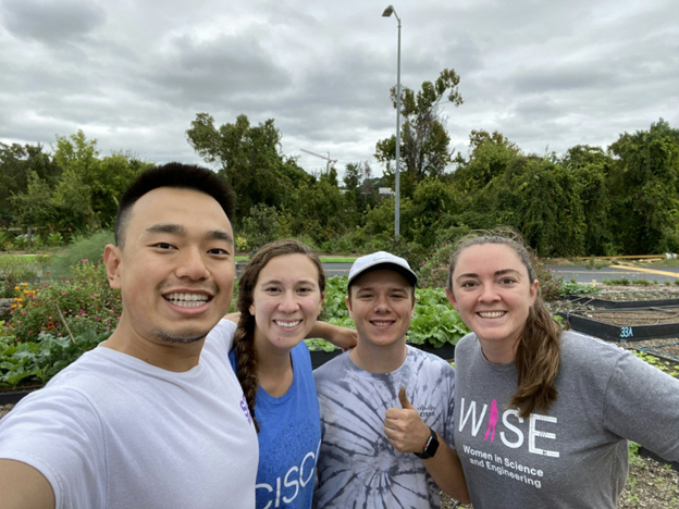 Cisco employees volunteer at the Raleigh Branch of the Food Back of Central and Eastern North Carolina