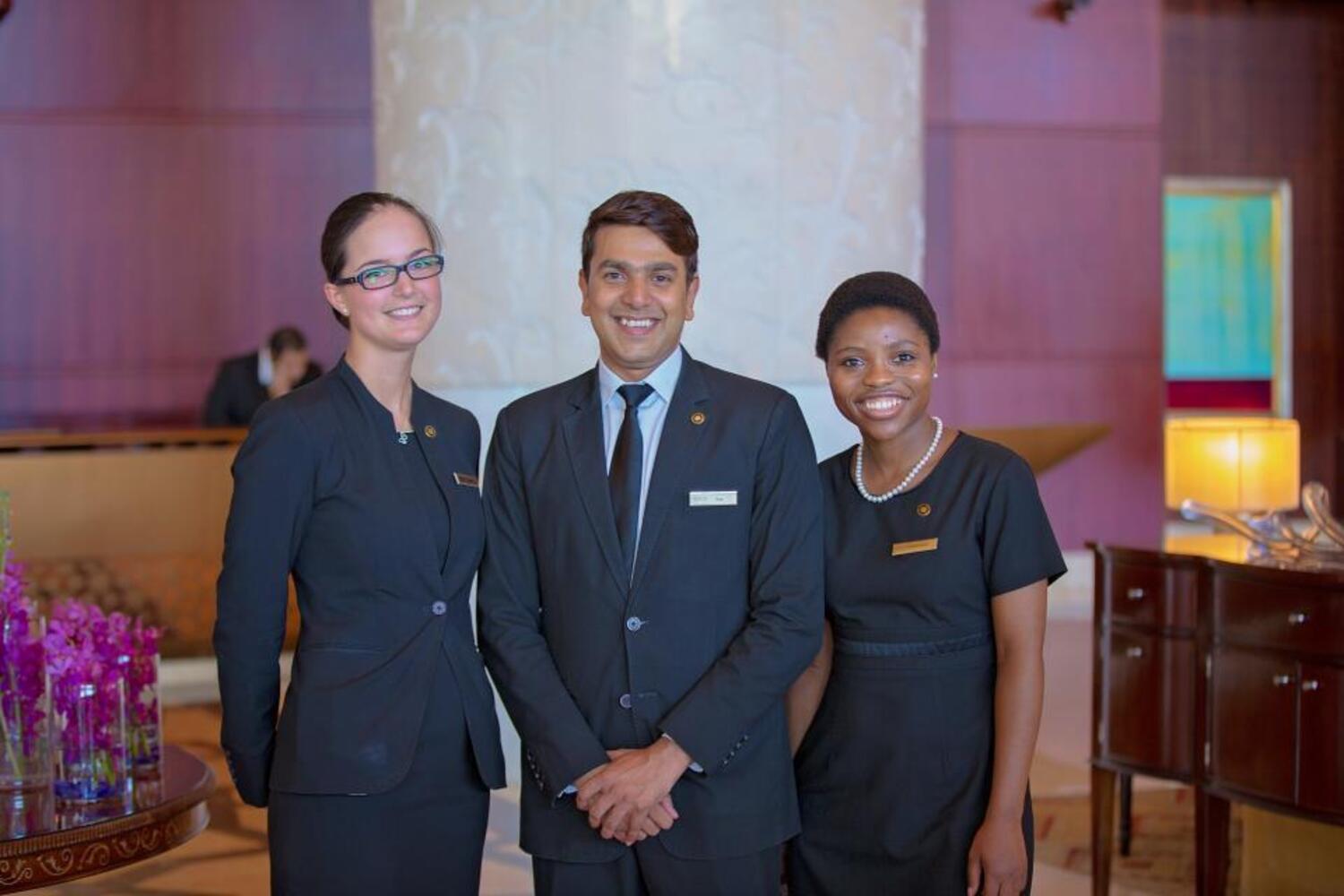 Hilton Hotel Employee Dress Code - melltdesign