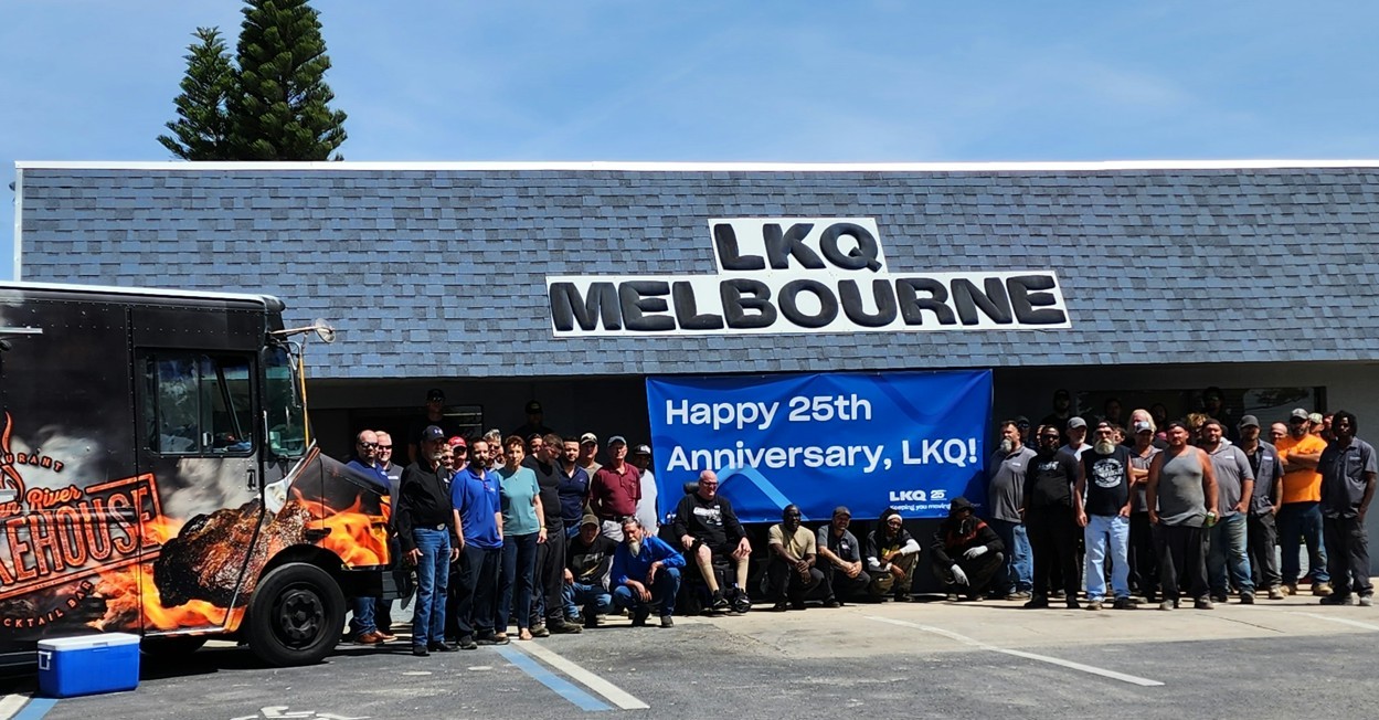 LKQ employees celebrating our 25th Anniversary
