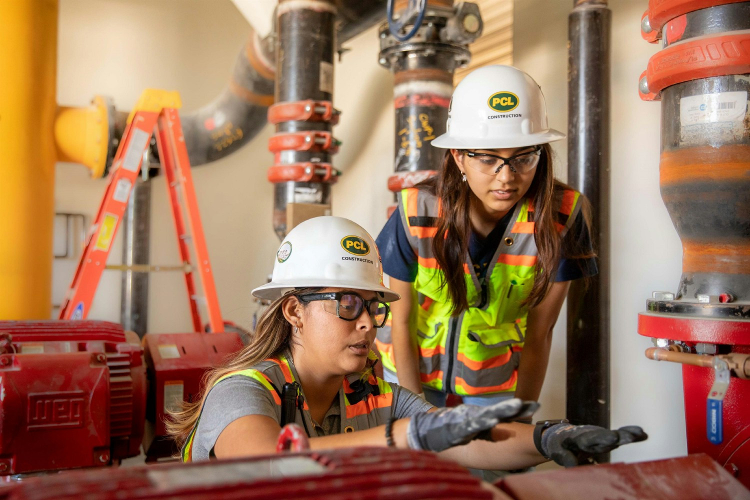 PCL supports Women in Construction