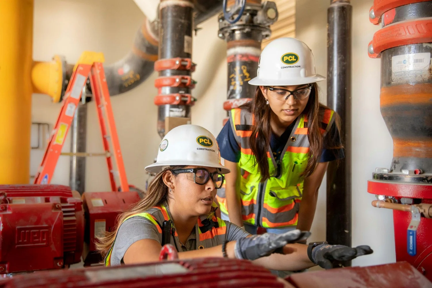 PCL supports Women in Construction