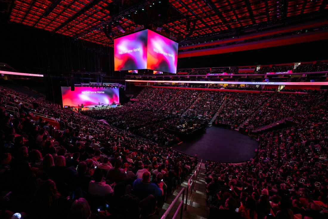 Rocket team members nationwide gather in Detroit for the All Company Meeting to align on messaging and future plans