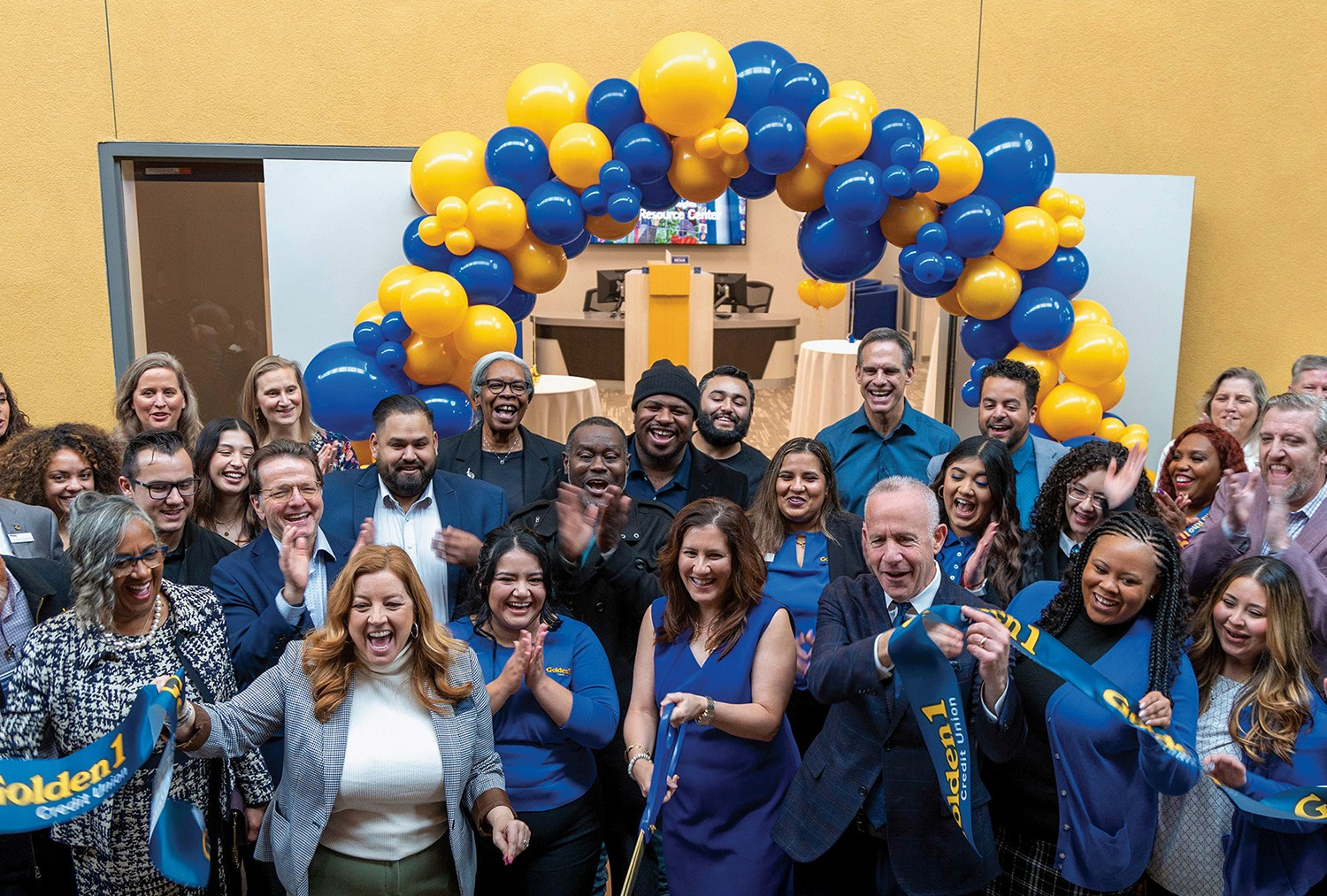 Golden 1 and community leaders celebrate the opening of the Golden 1 Credit Union Financial Resource Center in Del Paso 
