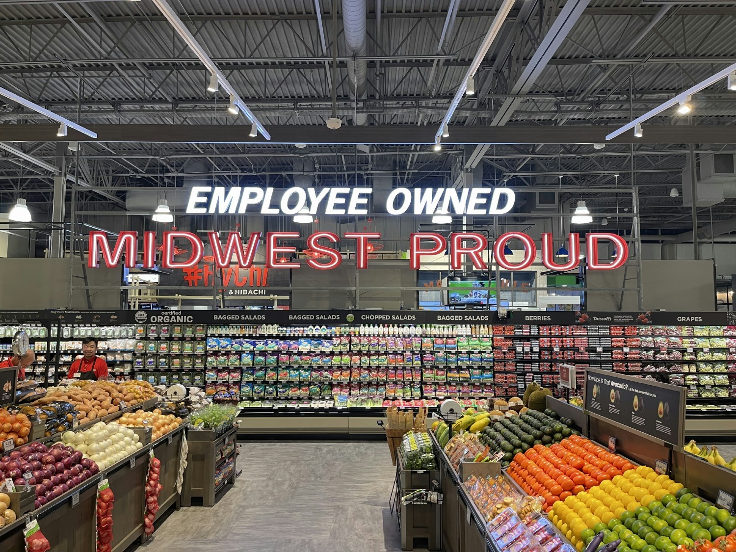 The produce department at the Hy-Vee in Grimes, Iowa.