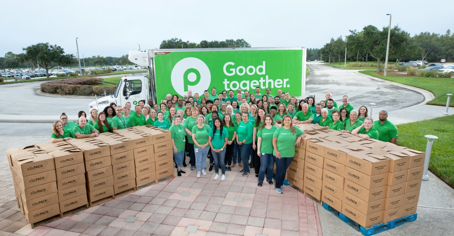 Our associates regularly volunteer at organized days of service called Publix Serves Days.