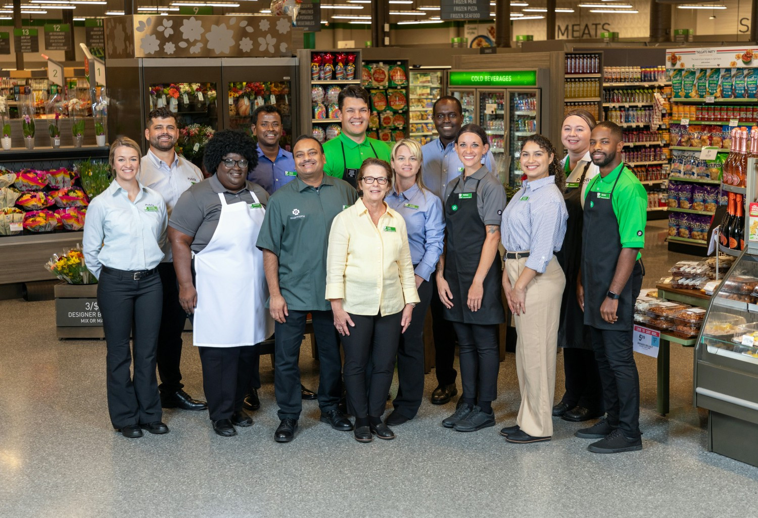 Our associates regularly volunteer at organized days of service called Publix Serves Days.