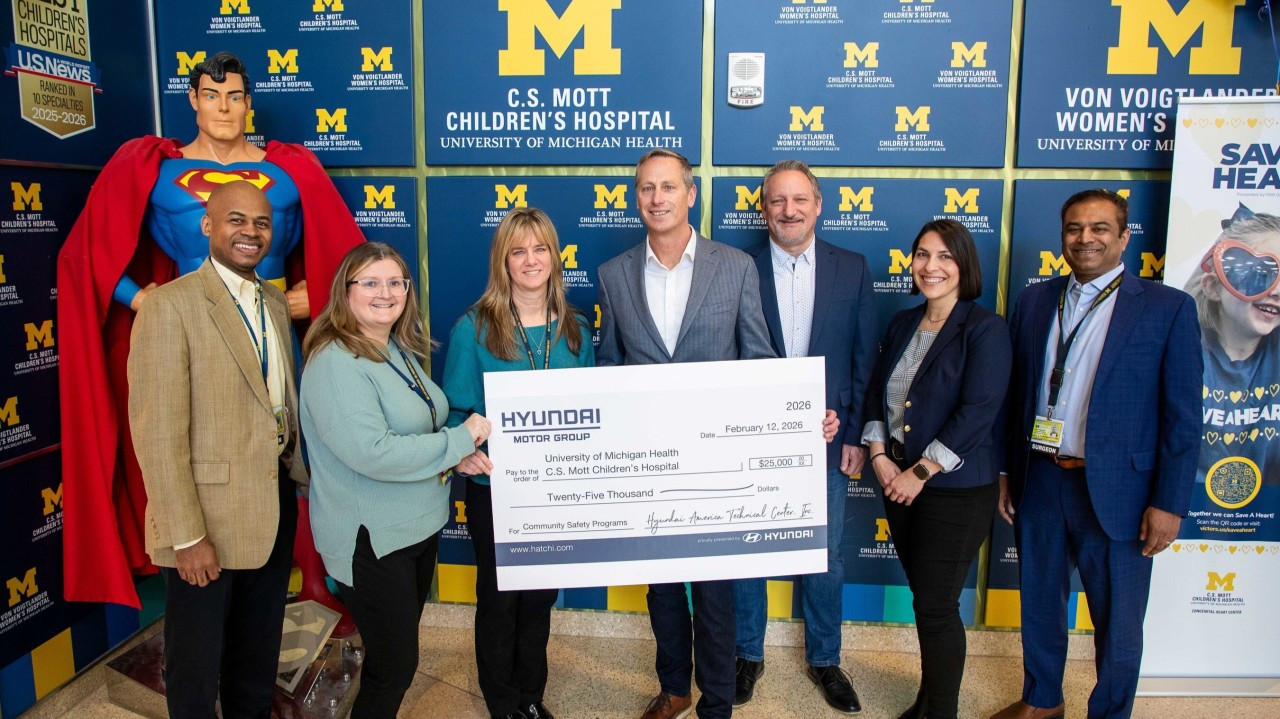 HATCI and CS Mott Children's Hospital partner to promote pedestrian-bike & car-seat safety for community outreach