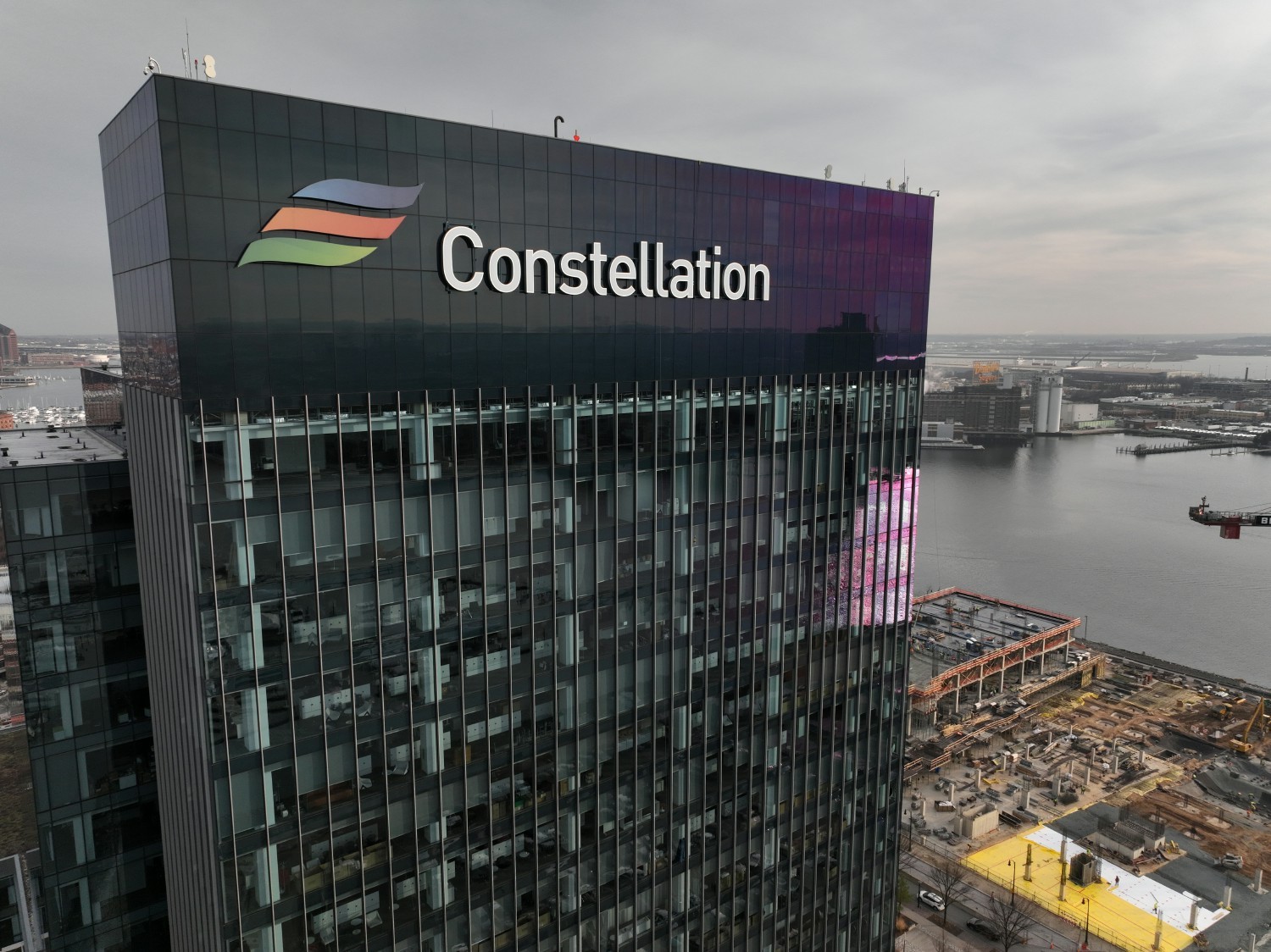 A Fortune 200 company headquartered in Baltimore, MD, Constellation produces clean energy to power 15M+ U.S. homes.