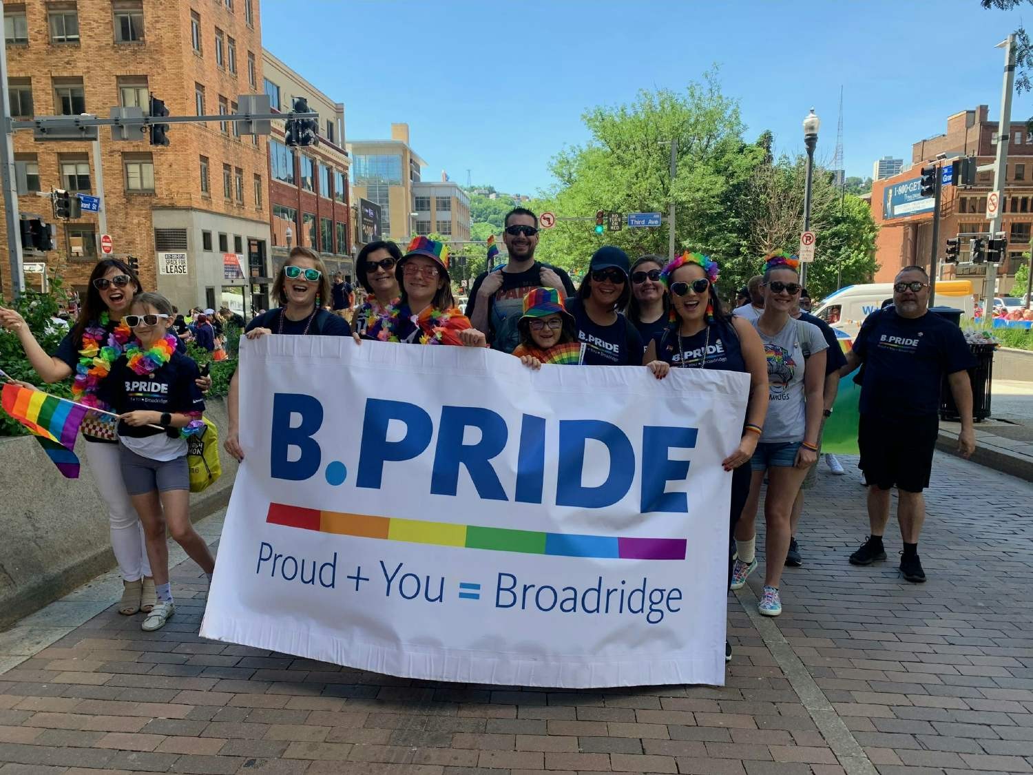 Associates from our Pittsburgh, PA office representing the Broadridge B.Pride ERG in the Pittsburgh Pride parade
