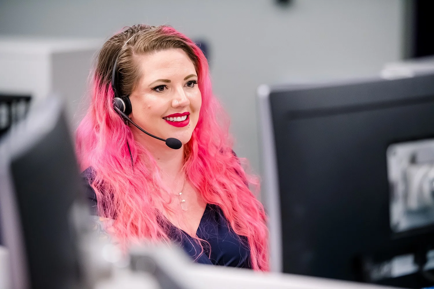 Customer Care Employee – (Phoenix, AZ)
