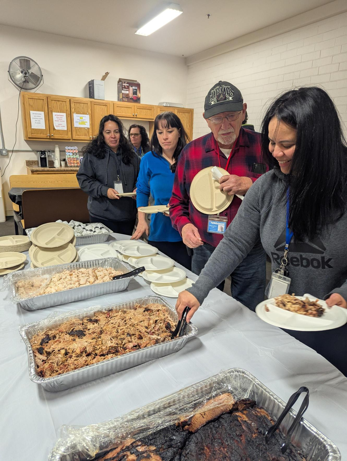 A well-deserved break to enjoy good food and even better company. 🫶
