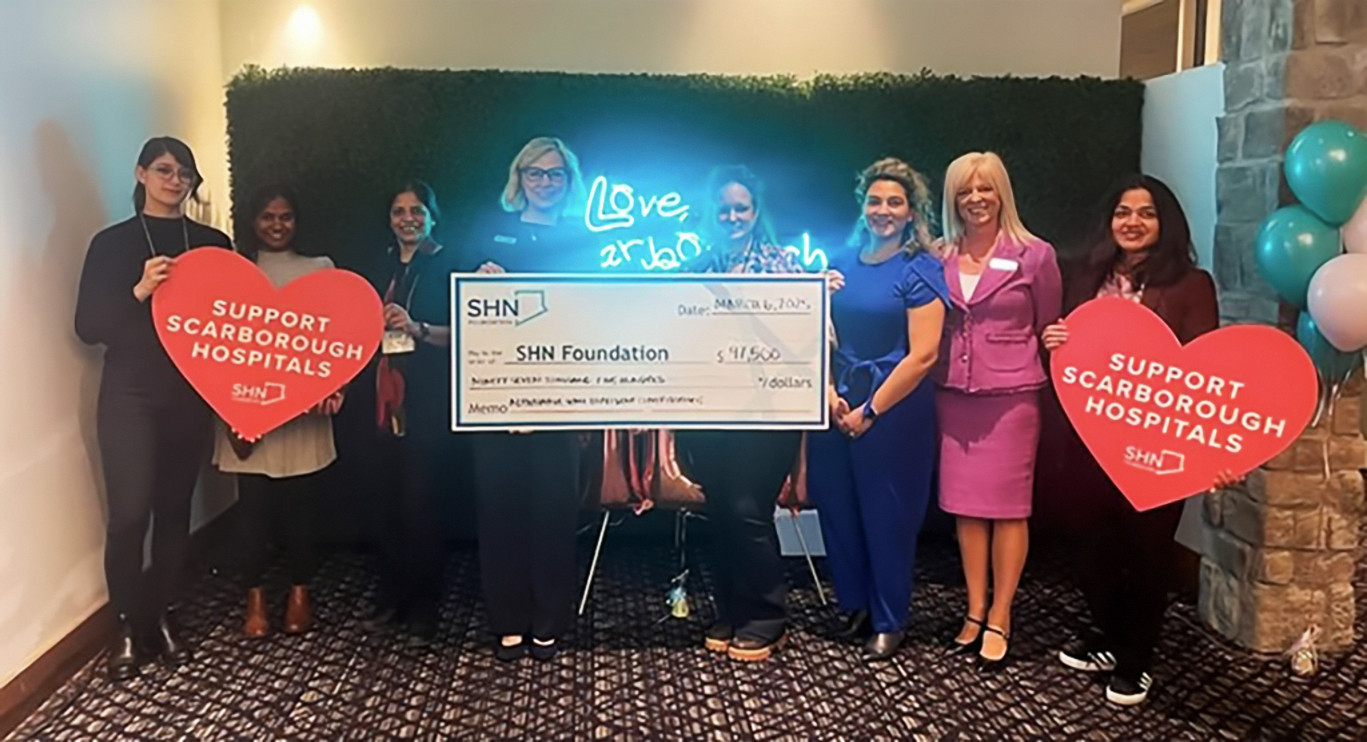 The Alphawave Semi team proudly donates a cheque to the 
Scarborough Health Network Foundation to celebrate IWD.