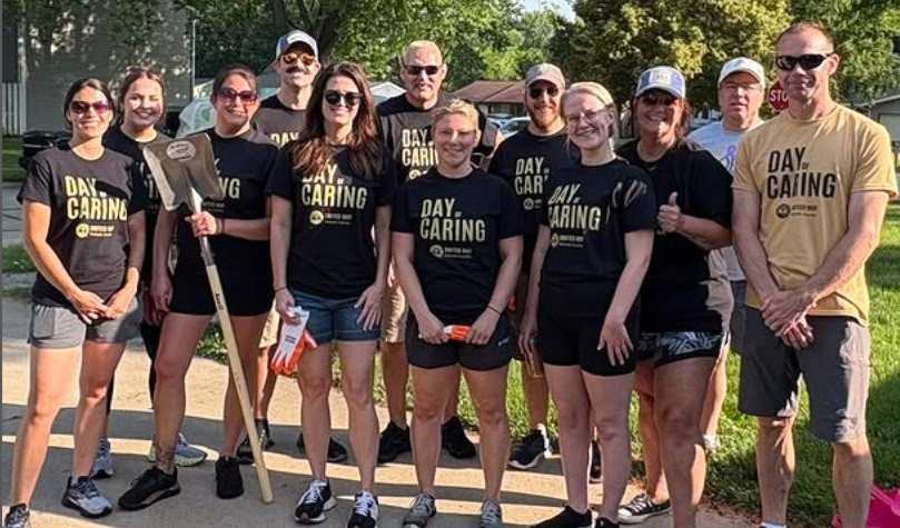 Parkview DeKalb Hospital co-workers volunteered during the countywide Day of Giving.