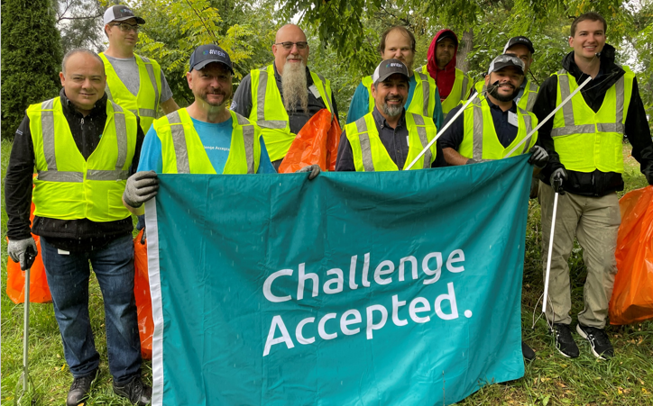Associates participate in a community cleanup activity for Avient's World Clean Up Day.