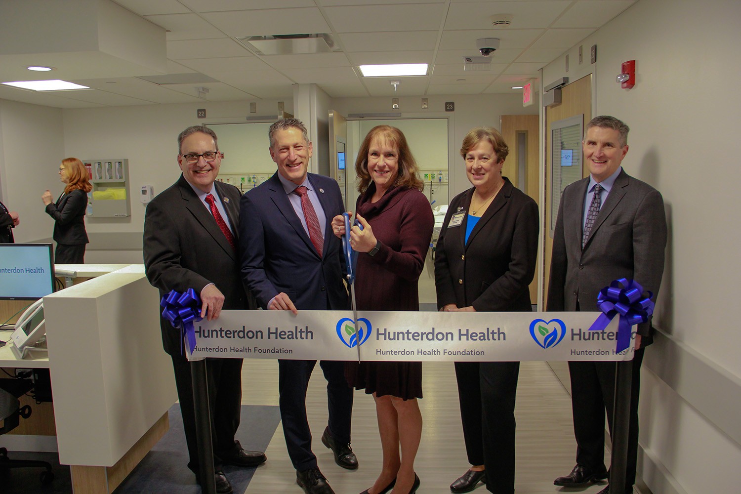 President and CEO, Patrick Gavin, along with members of the Board, cutting the ribbon on the Emergency Dept expansion
