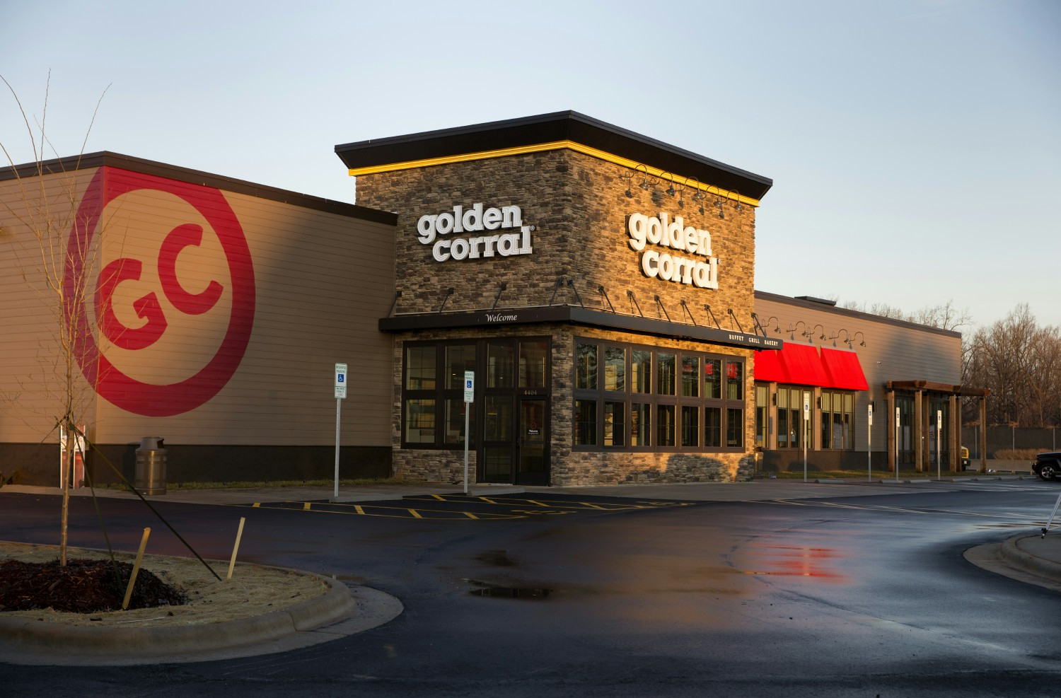 When the first Golden Corral restaurant opened in Fayetteville, North Carolina, in 1973, Golden Corral Corporation took a confident first step in the restaurant business, beginning a tradition of offering guests real, wholesome foods in a family-friendly atmosphere and at a great value. Nearly 50 years later, Golden Corral is honored to be called America’s #1 buffet and grill.