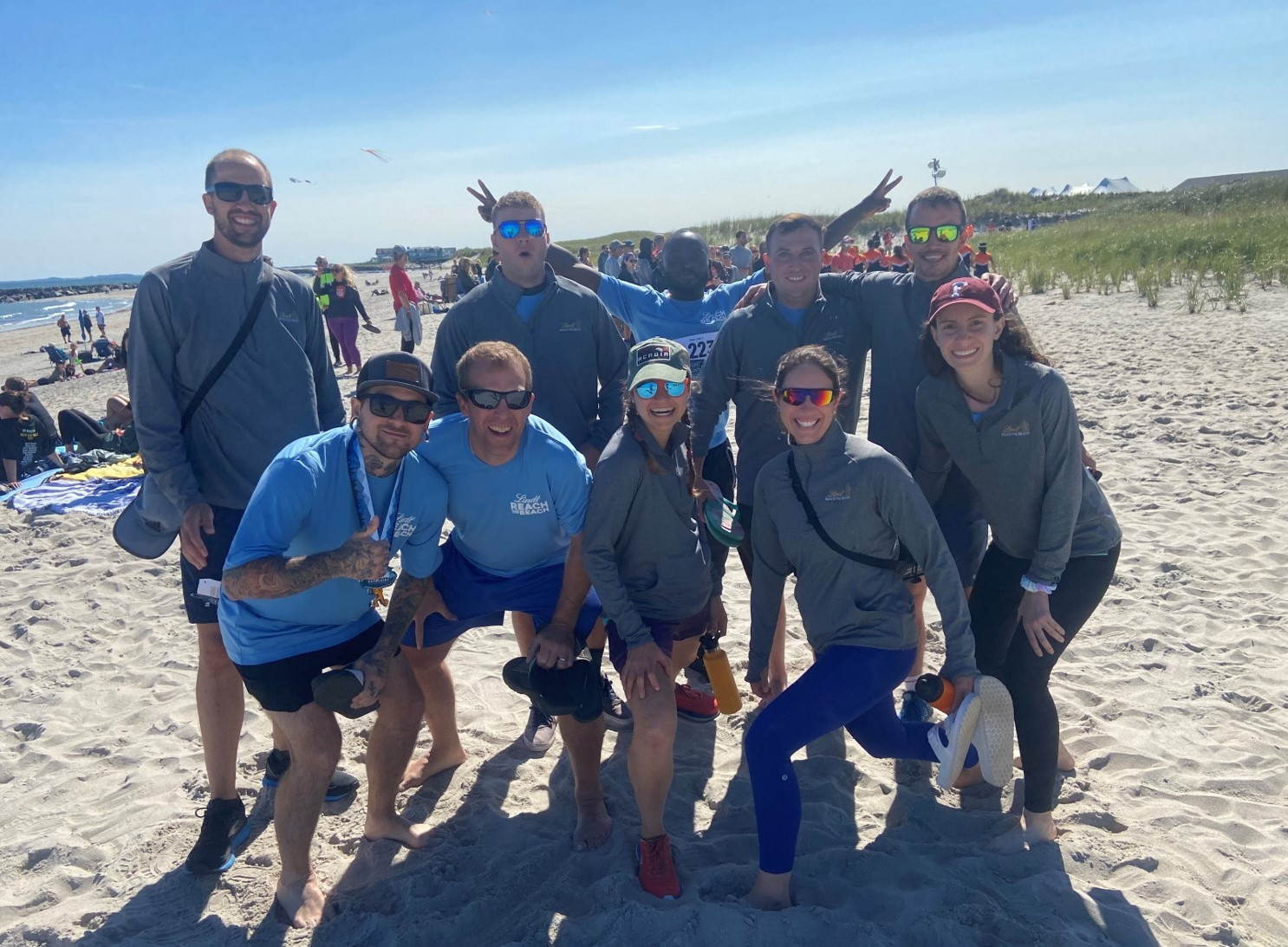 Employee-led clubs, cross-departmental committees, and company-wide initiatives make it easy to meet colleagues.