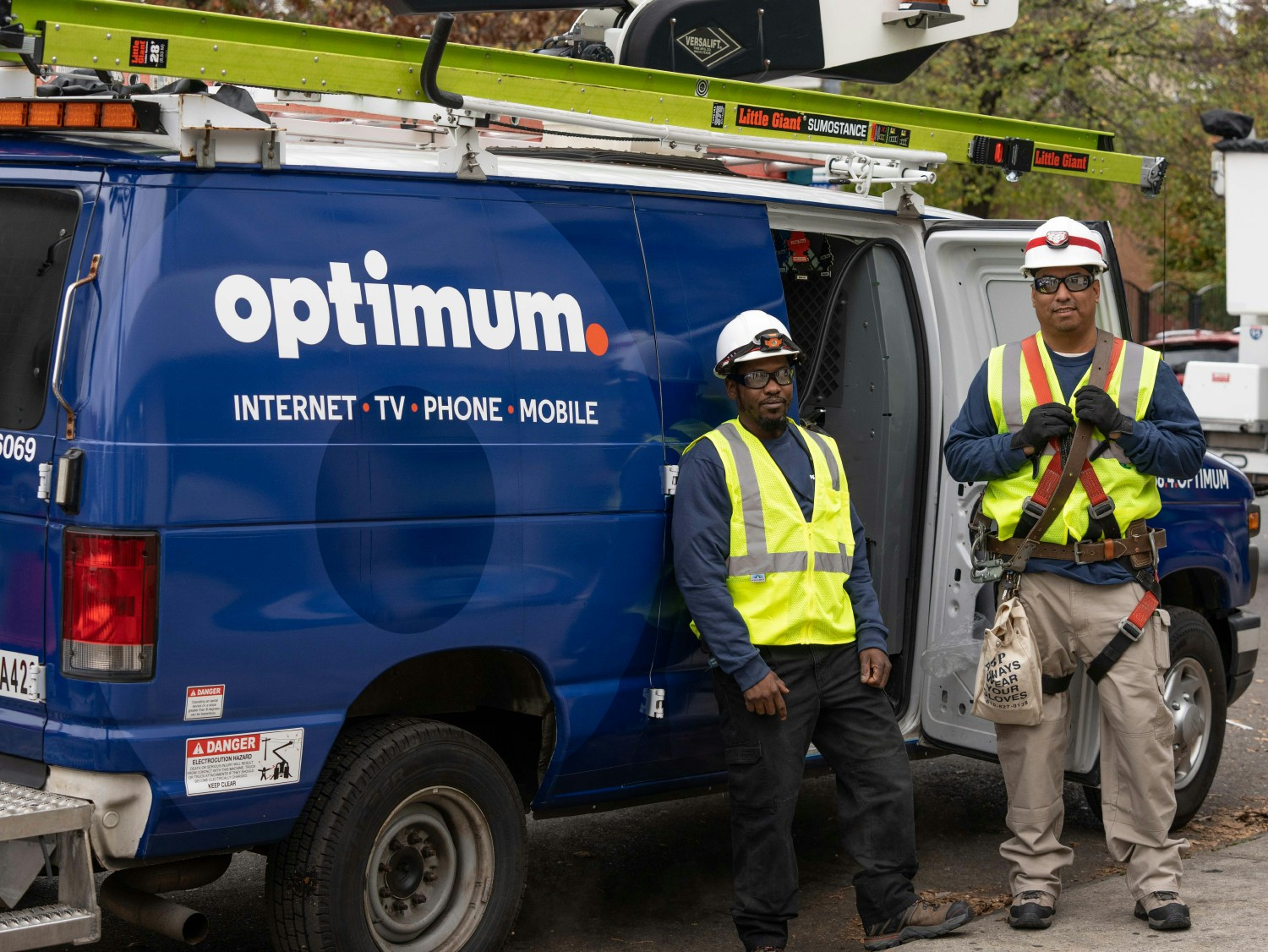 Optimum Field Technicians on a truck roll to a customer's home in the Bronx. 