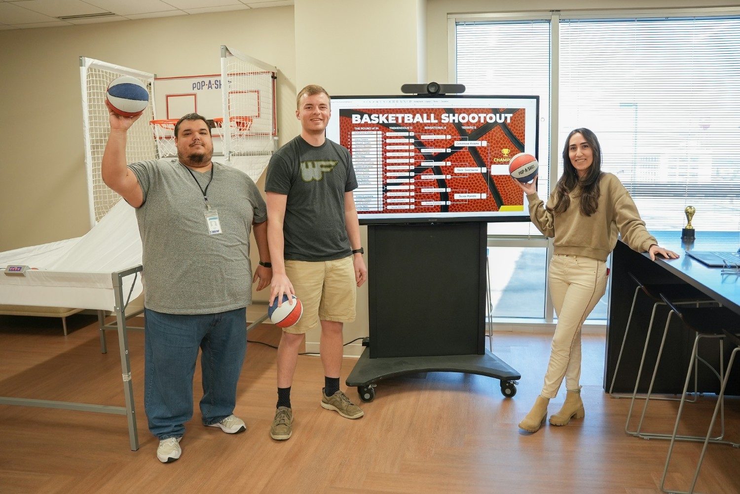 Team members gathered to show off their skills during the Inmar Basketball Competition. 