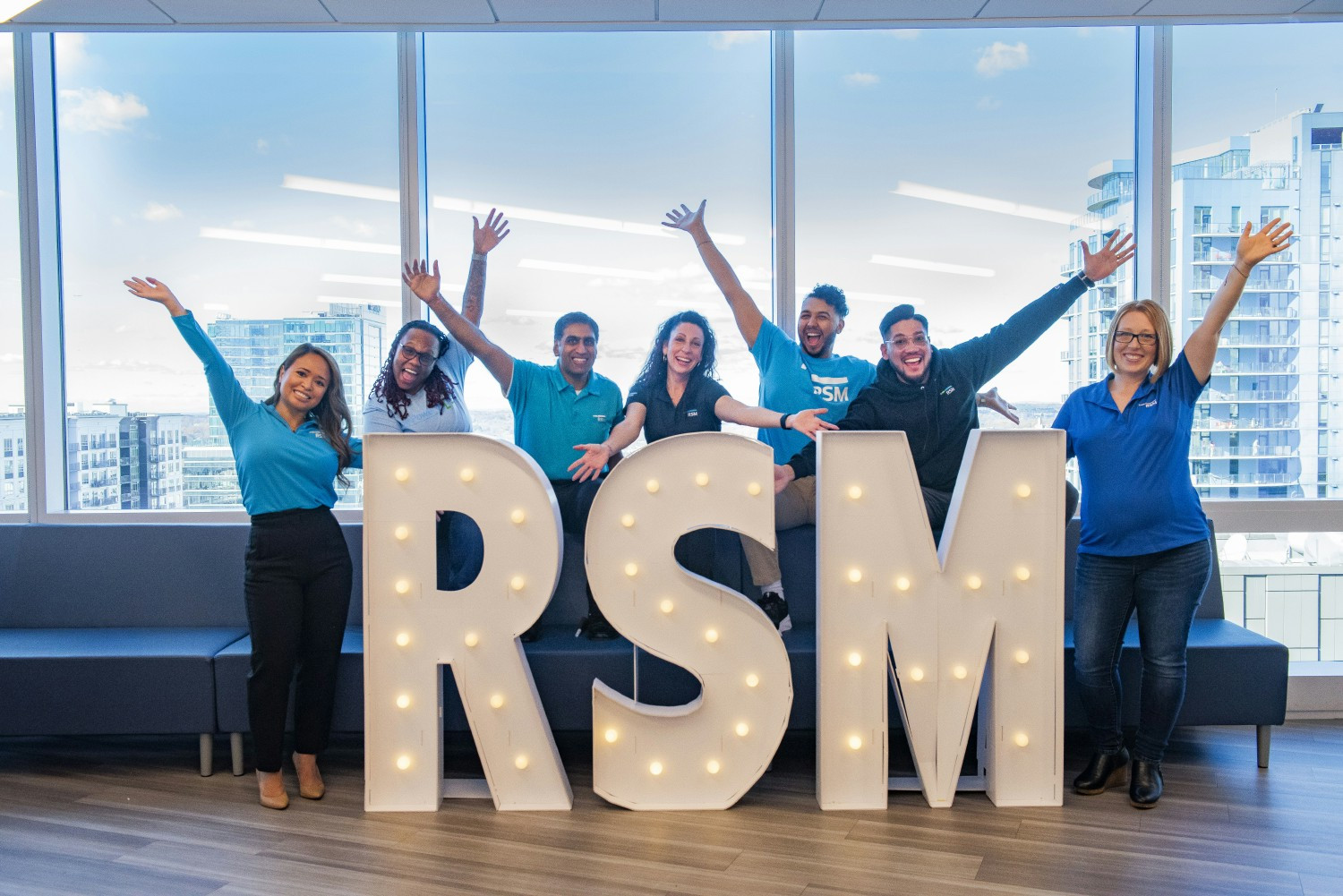 RSM Minneapolis team members demonstrate the firm's core value of stewardship at a local elementary school.