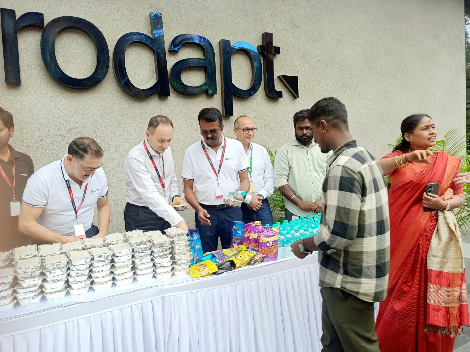 Client Engagement - Boxing-day Thanksgiving lunch with the underprivileged. 400+ beneficiaries were fed by Prodaptians
