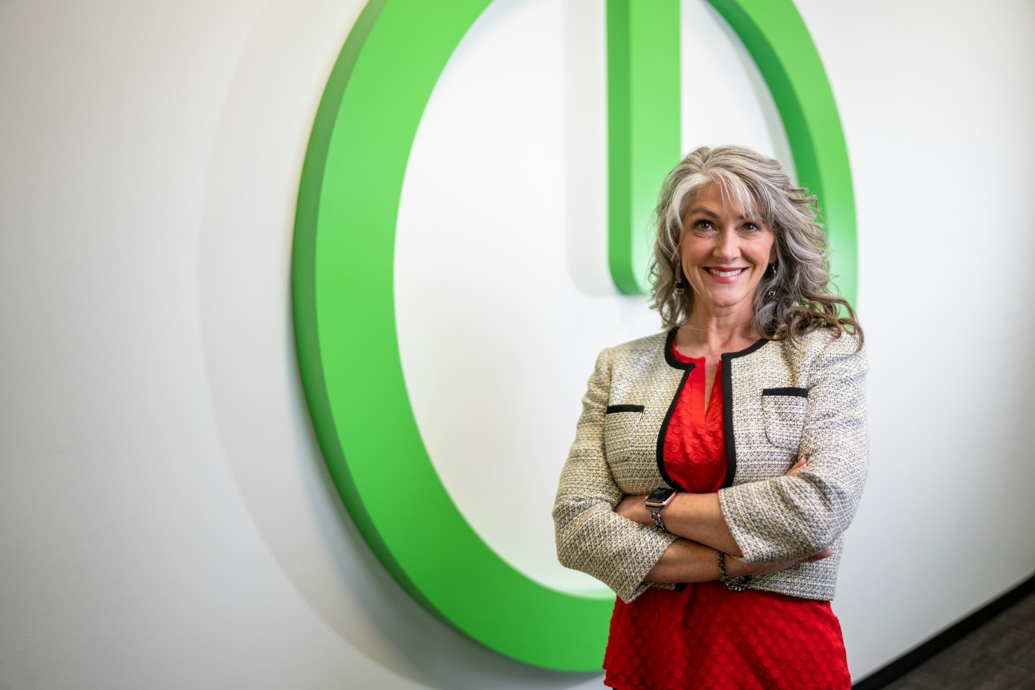 Teresa, Business Segment Manager, has 23+ years in sales and marketing with Schneider Electric.
