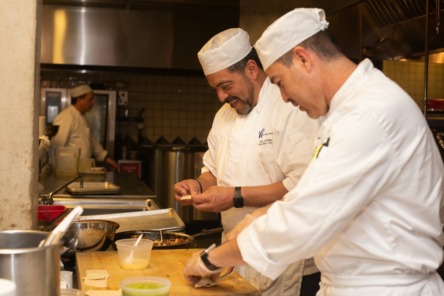 Vi's communities feature world-class chefs and culinary teams. They can access training to advance in their careers.