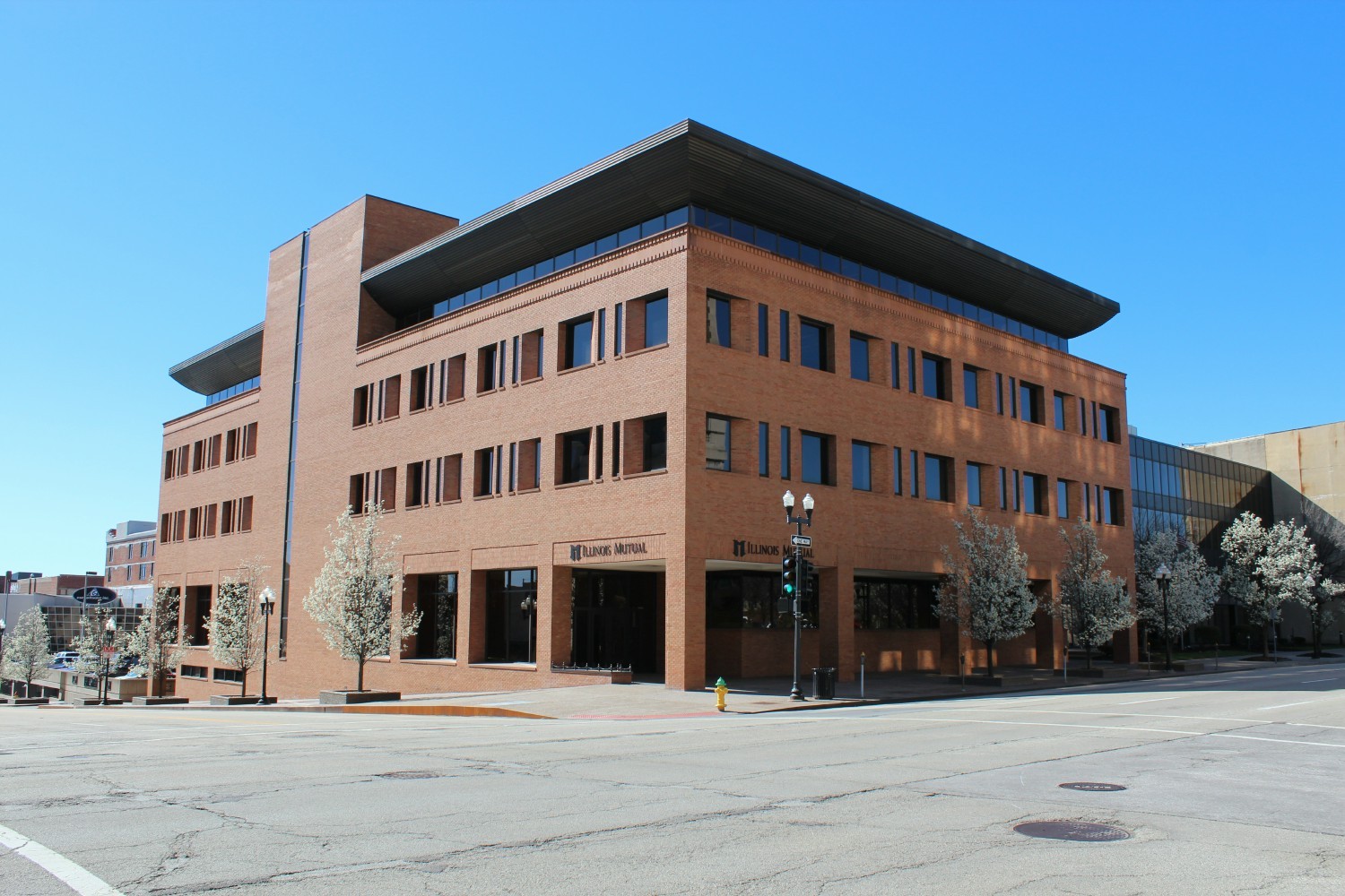 Illinois Mutual’s home office building has been a mainstay of the central Illinois community for over 40 years.