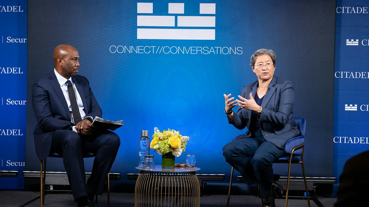 Global CONNECT event with leading speaker