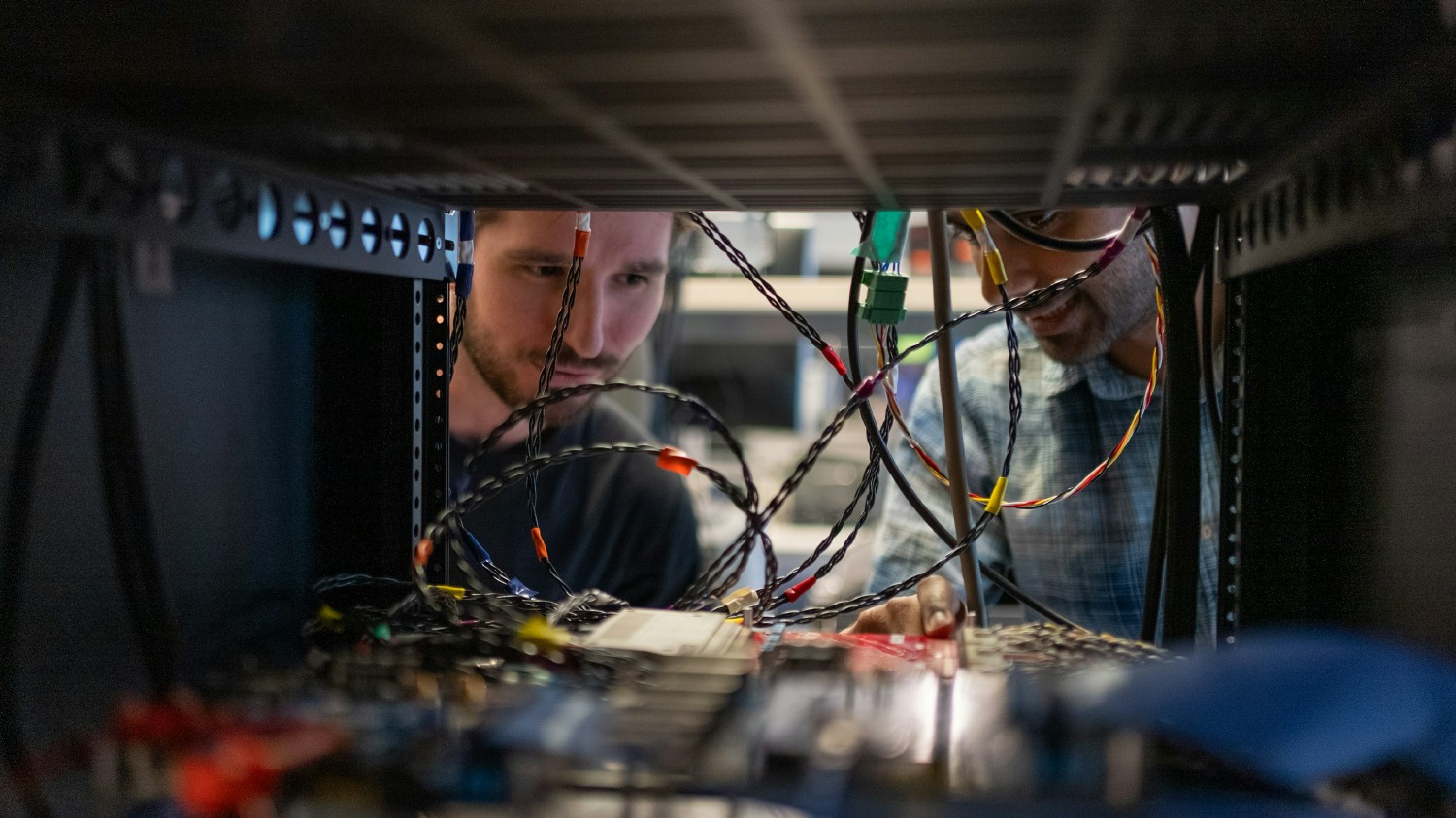 Silicon Labs Employees Volunteering