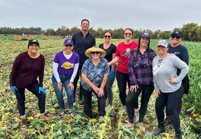 Our BRPeeps at Burnham WGB Insurance Solutions joined Second Harvest Food Bank of Orange County. 