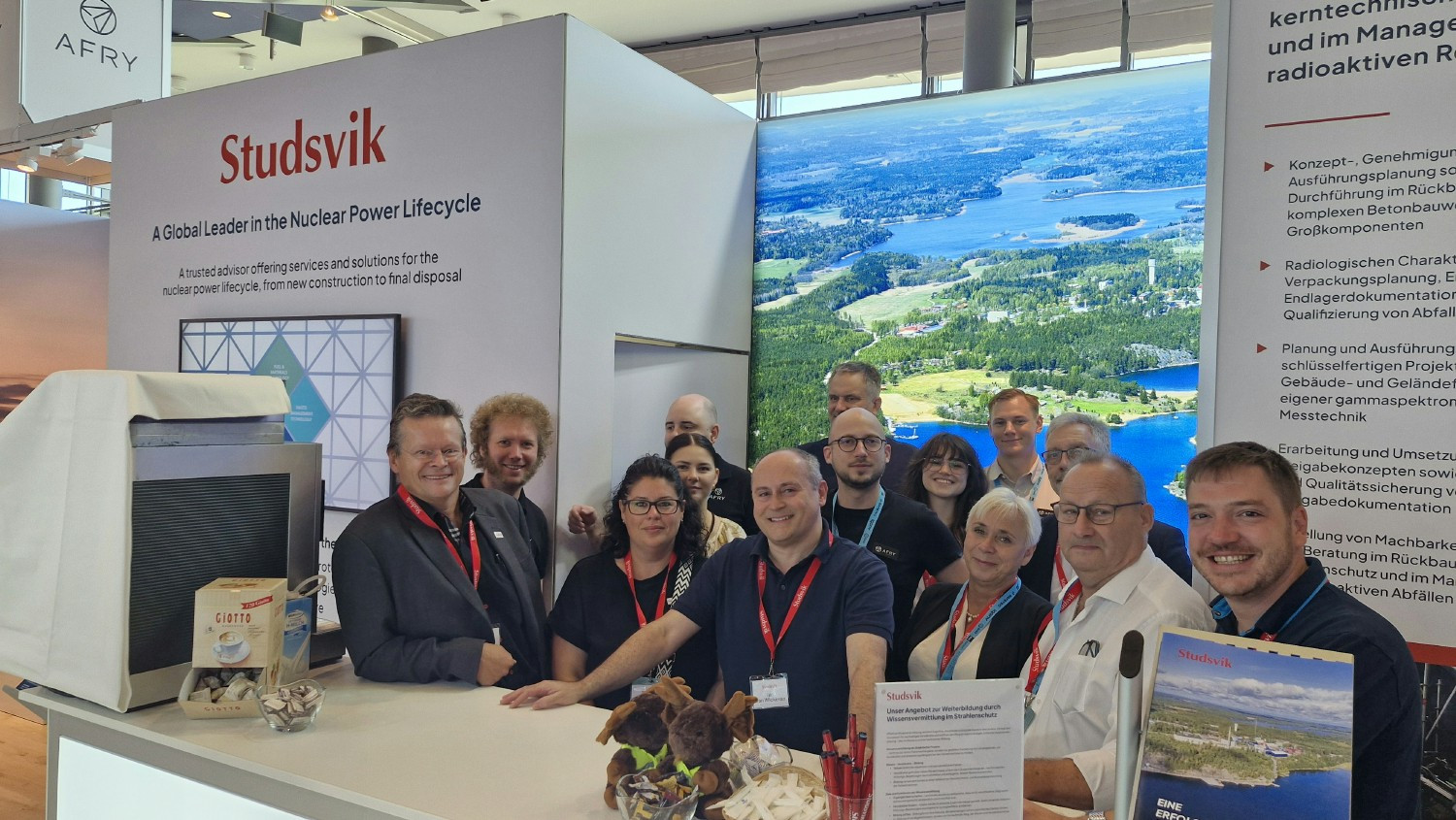 Representatives from Business Area Decommissioning and Radiation Protection Services participating in a trade fair.