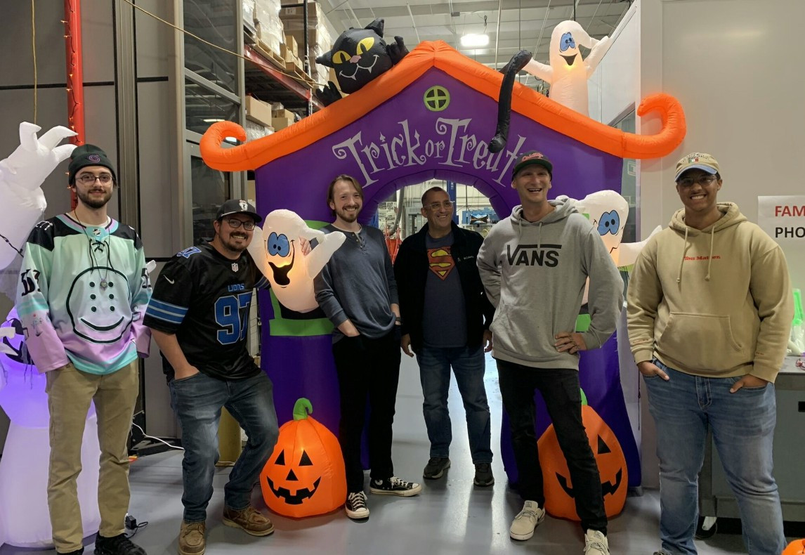 Air Lift held our annual Halloween event for employees and their families. Everyone got in the spooky spirit! 