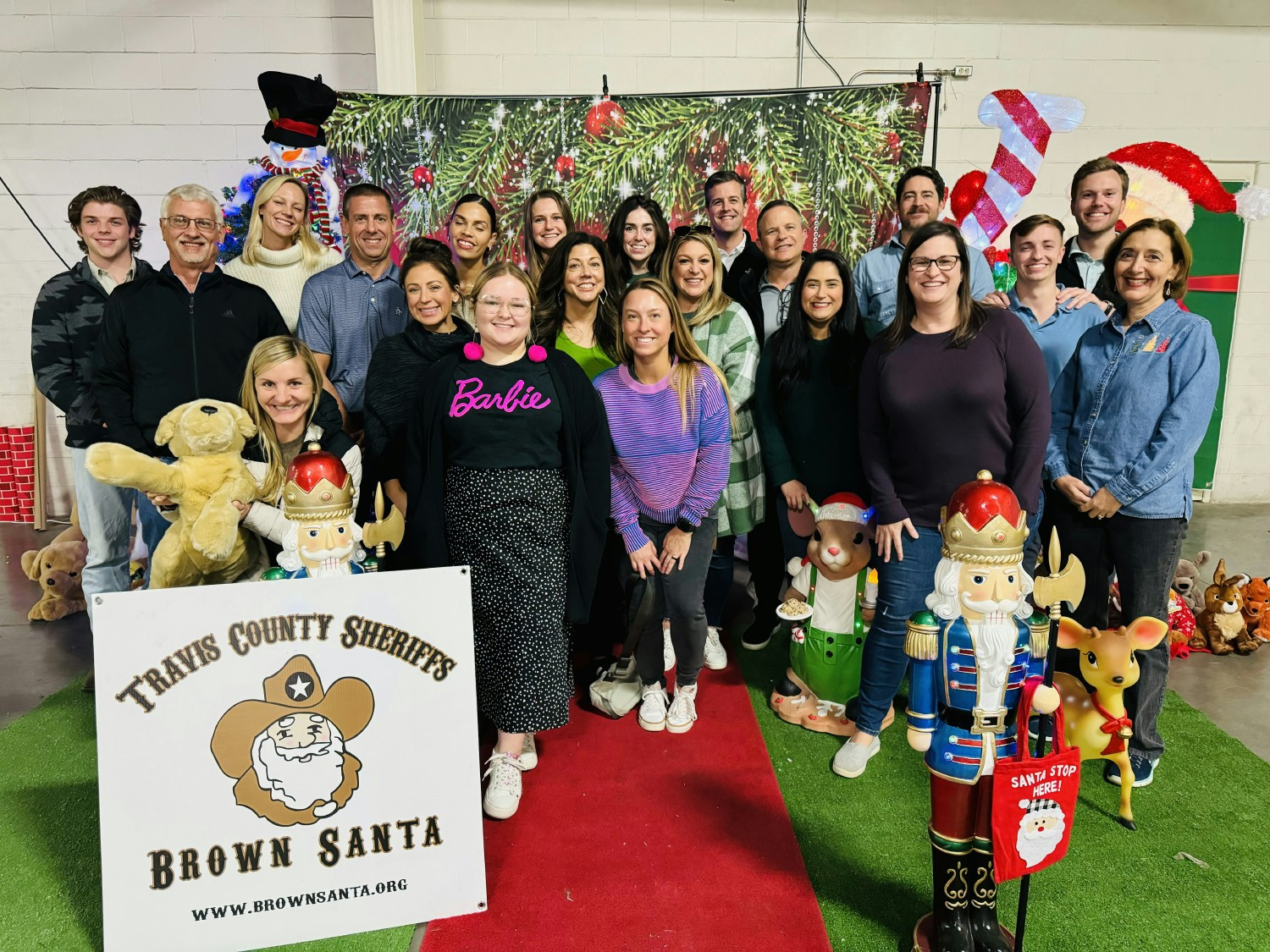 Austin employees volunteering during the holidays.
