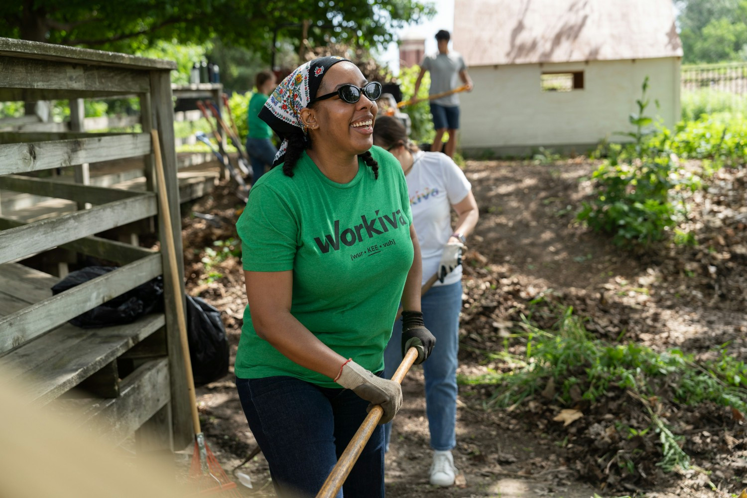 Workivia employee during a team volunteering event