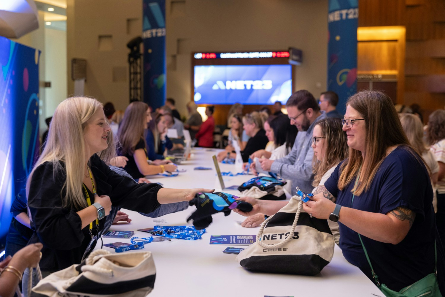 Team Applied provides indispensable support for over 4,000 attendees of our annual user conference, Applied Net