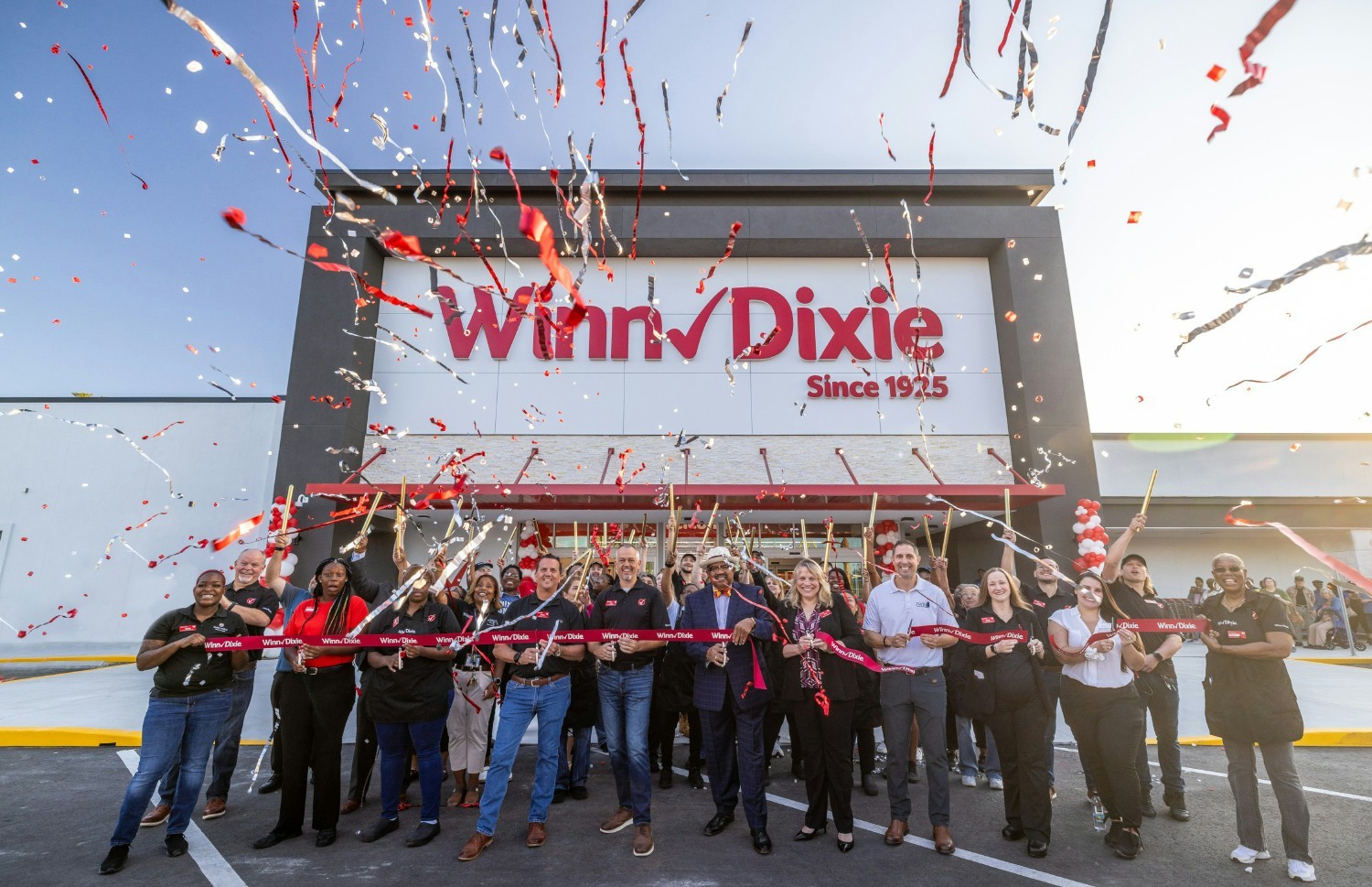 Winn-Dixie grand opening celebration in the College Park area of Jacksonville, FL. 