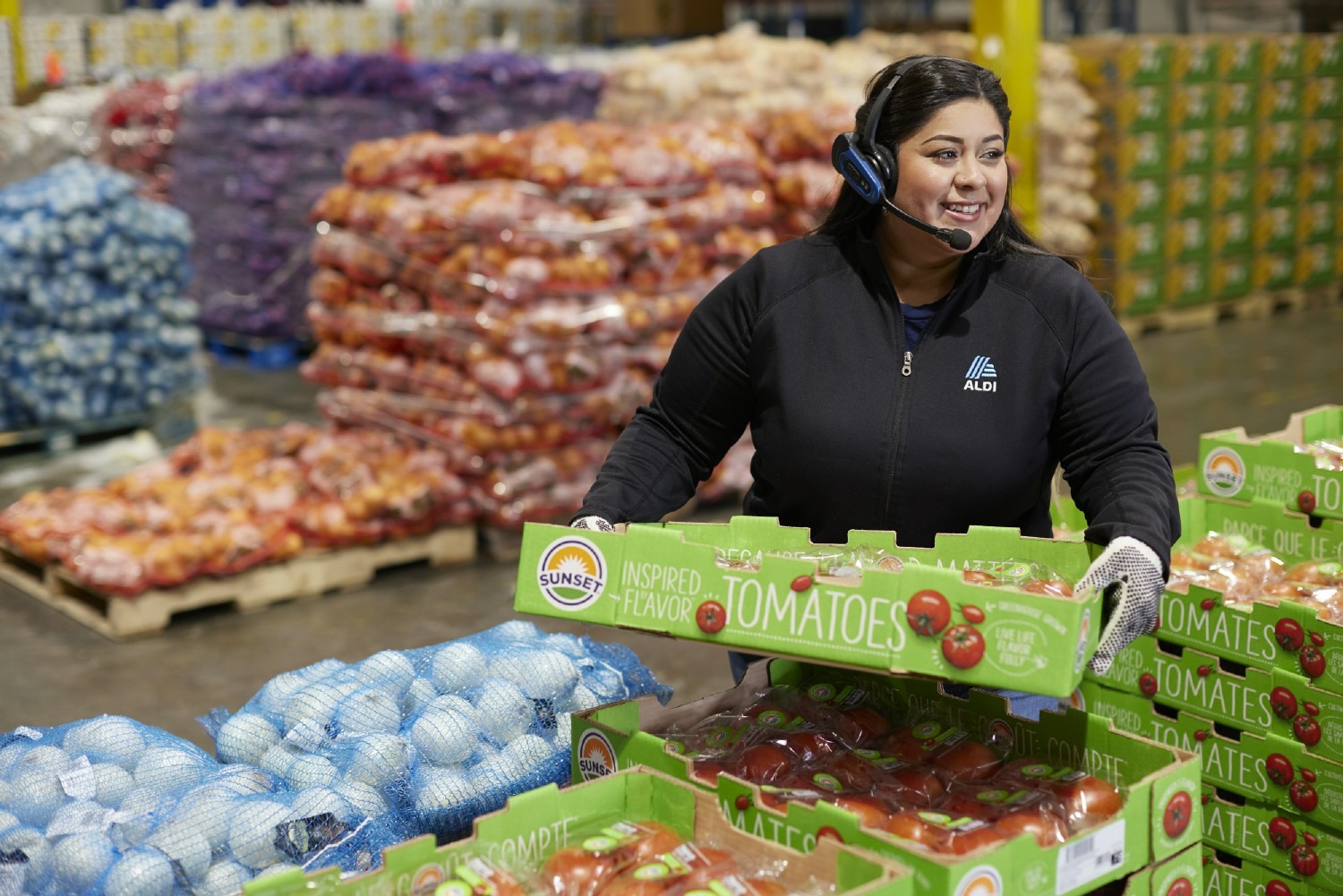 At ALDI, our warehouses are all about efficiency, flexibility and teamwork.