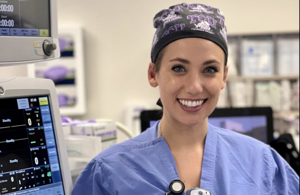 Sound Physicians Certified Registered Nurse Anesthetist Angela Mazzitelli at John Peter Smith Hospital in Fort Worth, TX