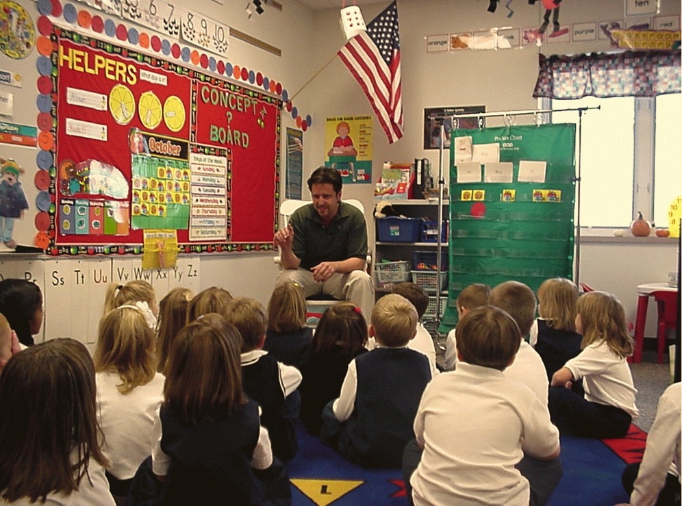 CEO Keith A. Paul Storytime in Ms. S Kindergartener class. How to open a lemonade stand. 2003