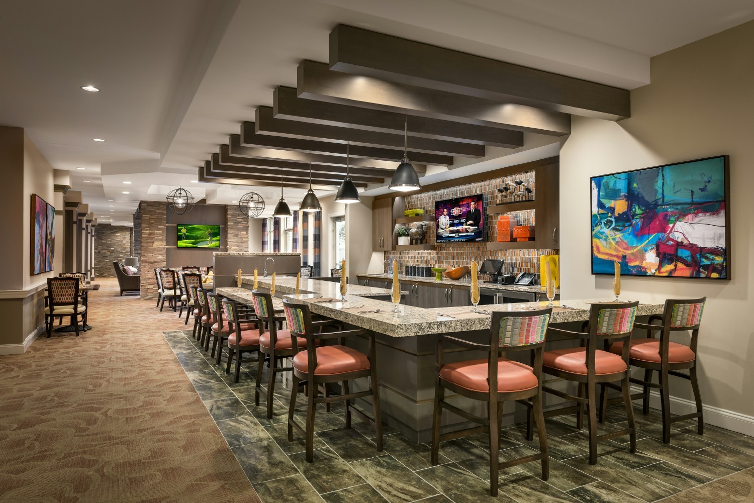 Fusion Lounge, the full-service bar at HarborChast of Prince William Commons, VA.