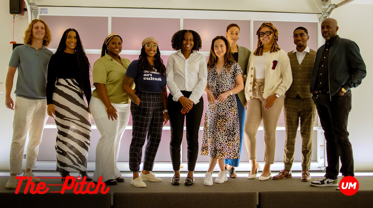 CHIEF DIVERSITY OFFICER JEFF MARSHALL WITH THE WINNERS OF UM AND AAF’S “THE PITCH” HBCU COMPETITION.