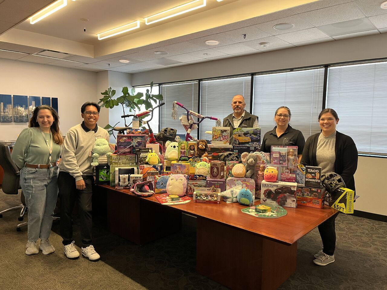 P2S Participates in Sparkle of Love Toy Drive
