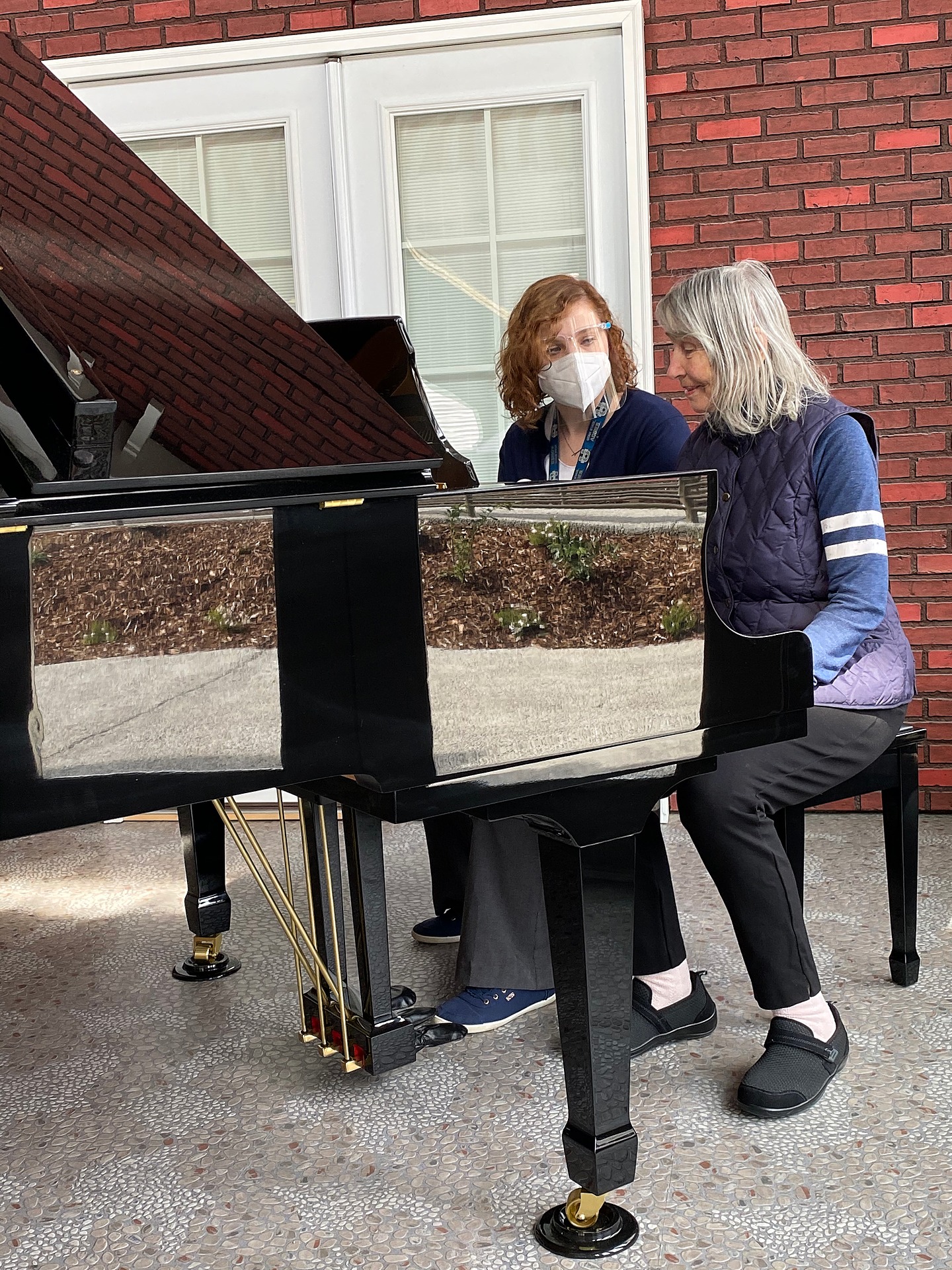 cascadia senior living and development on Working At Cascadia Senior Living And Fieldstone Communities Great Place To Work